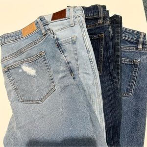 4 Pair Womens Jeans 👖 Hollister & J. Galt